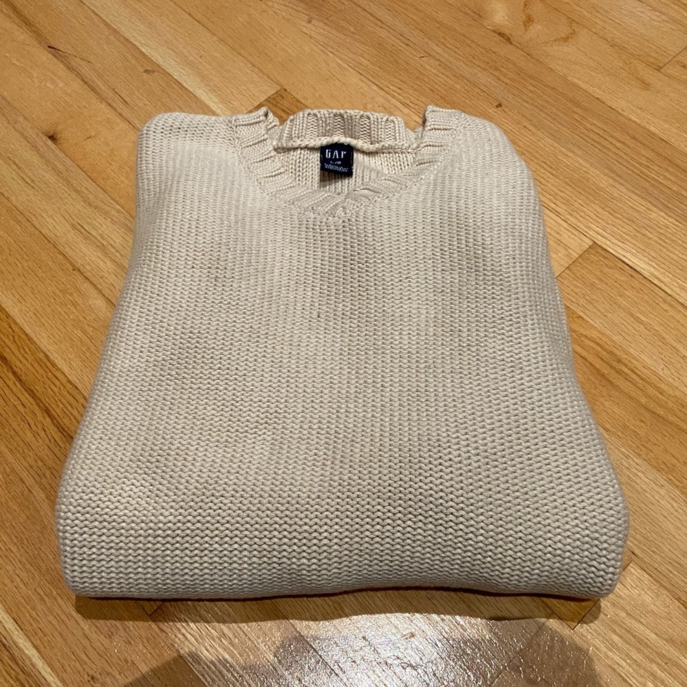 Gap men’s crewneck sweater Large